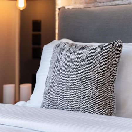 Gm Luxury Suites Kalavryta Oda fotoğraf