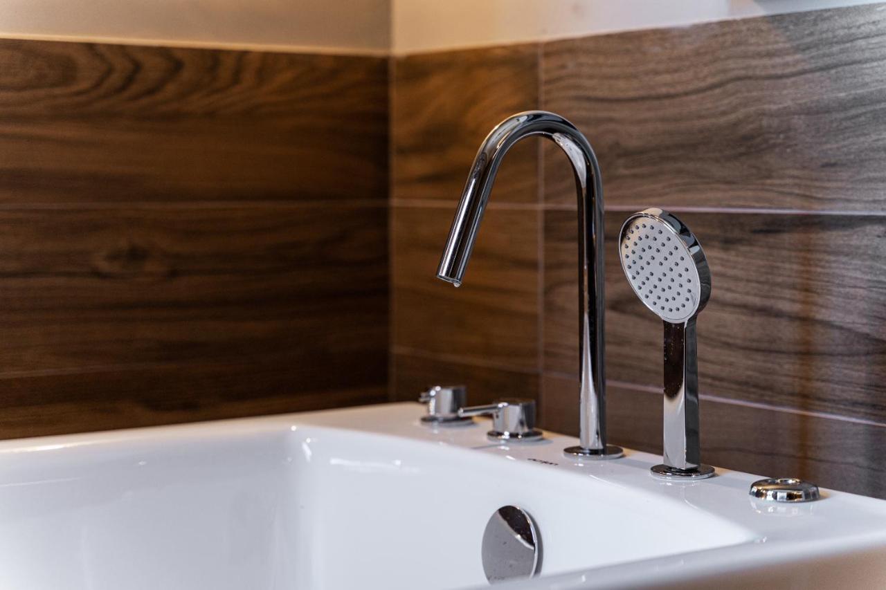 Gm Luxury Suites Kalavryta Dış mekan fotoğraf