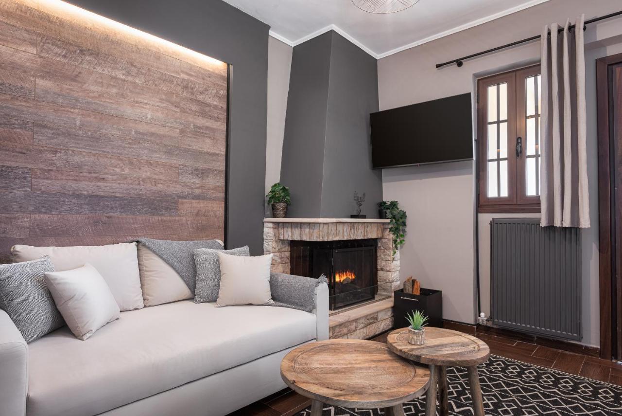 Gm Luxury Suites Kalavryta Dış mekan fotoğraf