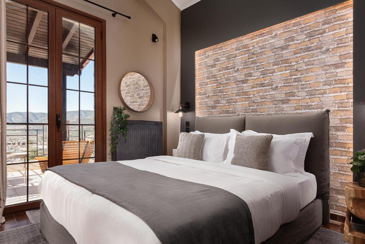 Gm Luxury Suites Kalavryta Dış mekan fotoğraf