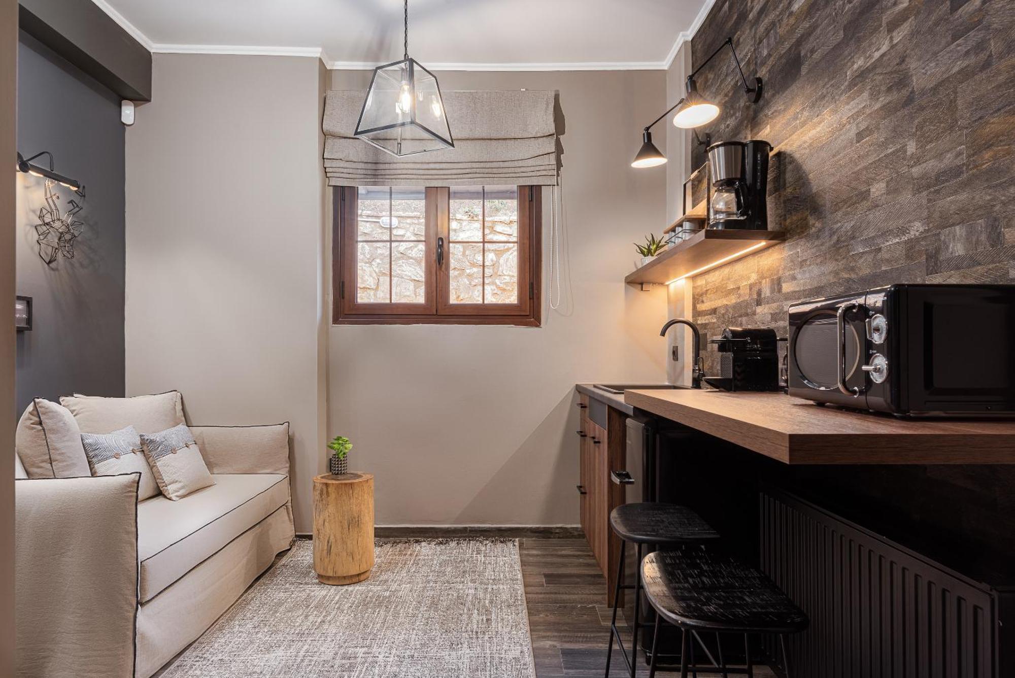 Gm Luxury Suites Kalavryta Oda fotoğraf